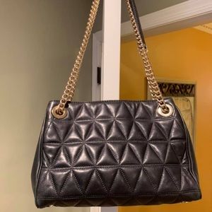 Michael Kors Chain Quilted Handbag Black